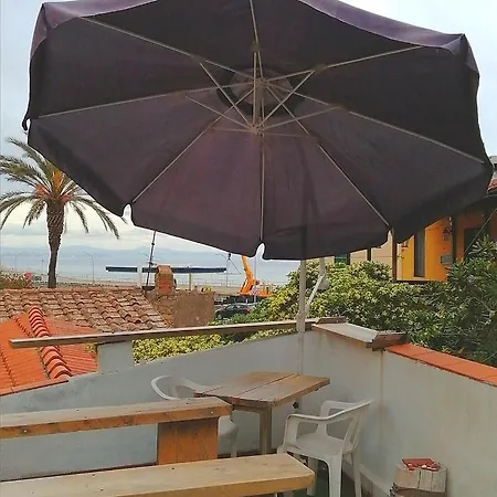 Apartment 5 *