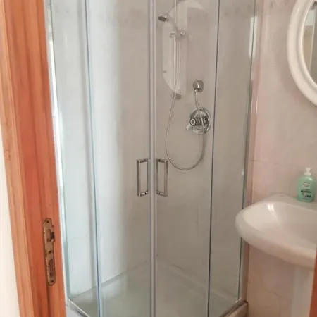 Apartment 5 *